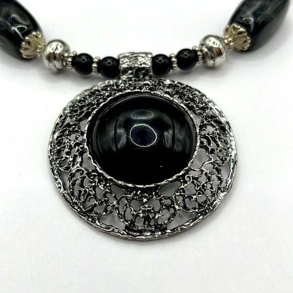 MIXIT Statement Necklace Medallion Acrylic Black Beads and Silver Tone Big Bold - Picture 8 of 11